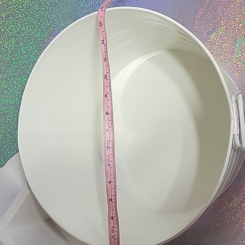 RARE Htf VS Pink Metal Bin Tote Tub Display/ Prop - Picture 7 of 12